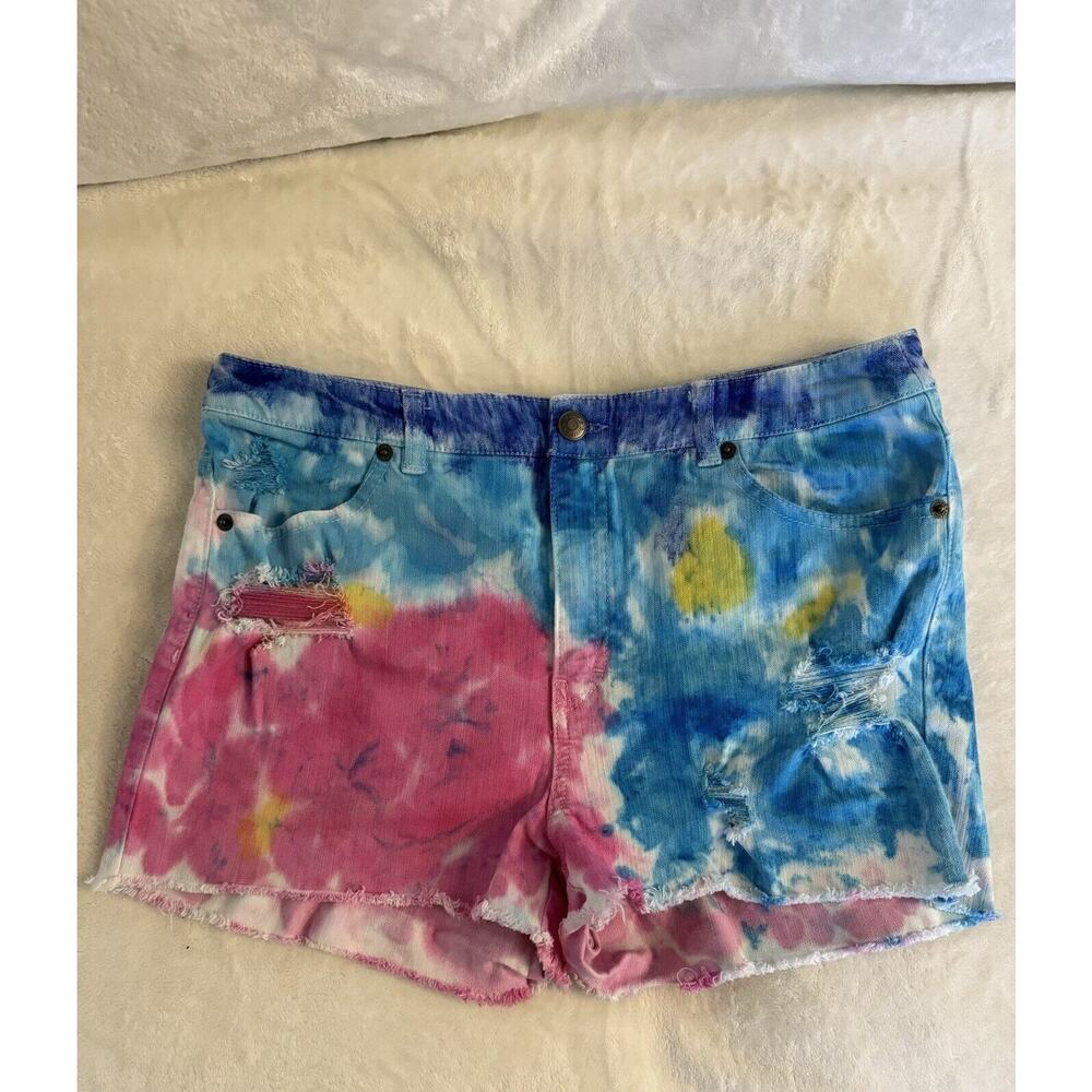 H&M Divided Women's Sz. 12 High Rise Tie-dye multicolor shorts denim festival